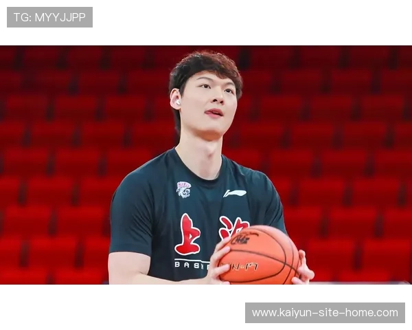 王哲林内线统治力再现 上海队攻防体系因他而提升